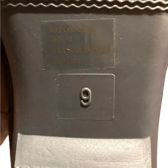 SEVEN7 Wool Goose Flat Heel Quilted Waterproof Duck Snow Winter Boots Size 8-8.5 - Picture 5 of 11